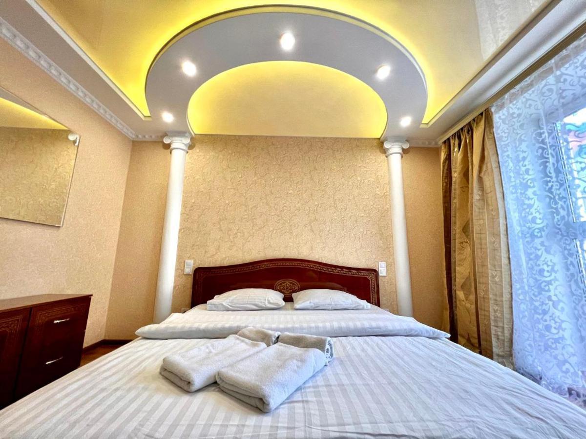 Apartpoltava Двокімнатні Апартаменти, До 6 Спальних Місць, Кутова Ванна, Корпусний Парк, Документи Для Відрядження Exterior foto